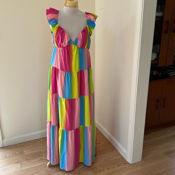 New! Endless Rose medium rainbow ombré stripe maxi dress with fluttery sleeves. - Picture 2 of 11